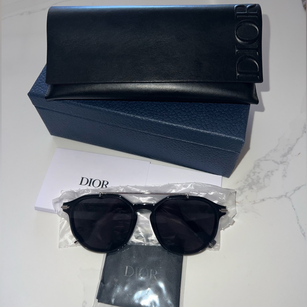 DIOR / DiorBlackSuit RI Sunglasses
